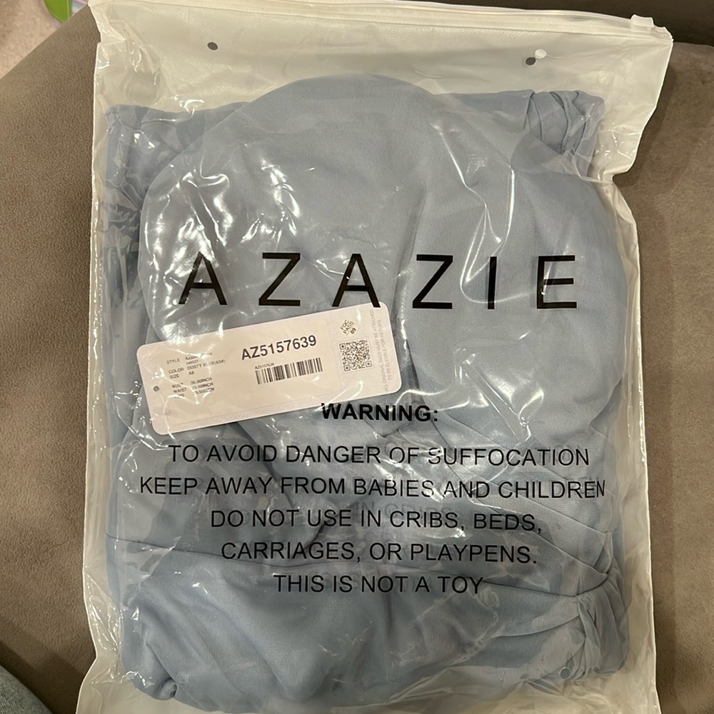 Azazie Jhene dress size A8 never worn, never tried on or taken out of packaging
